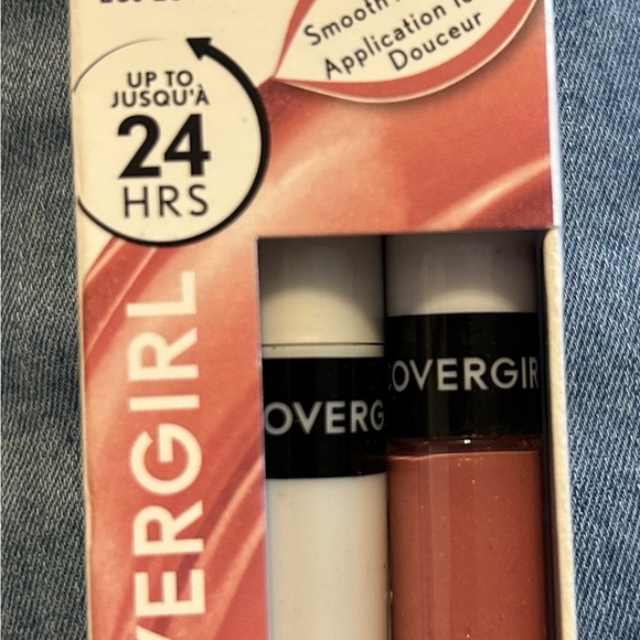 Makeup bundle - Picture 6 of 7